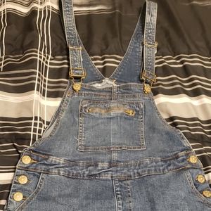 Overall dress